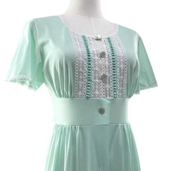 Vintage 70s Boho KOMAR Mint Green Nylon Lacy Bodice Maxi Dress Nightgown Size S - Picture 1 of 10
